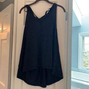 Lululemon tank with built in bra